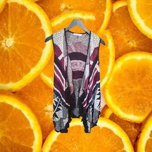 Closet Space Sweater Vest Maroon,‎ Black and White Size Large